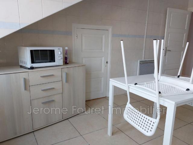 Appartement 3 pièces, 64 m² à louer à Égletons 19300