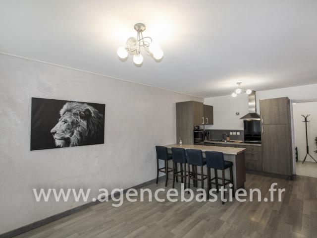 Appartement 3 pièces, 64 m² à louer à Ferney Voltaire 01210