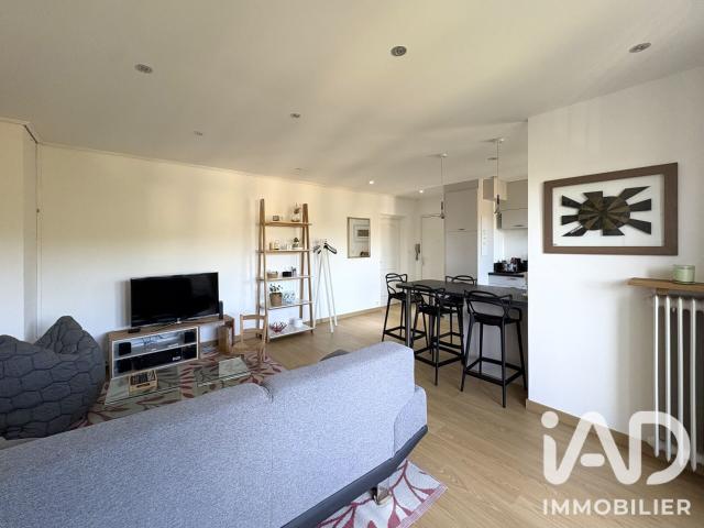 Appartement 3 pièces, 64 m² à louer à Le Monastère 12000