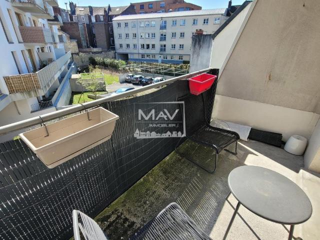 Appartement 3 pièces, 64 m² à louer à Lille 59000