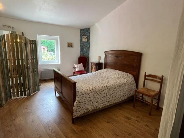 Appartement 3 pièces, 64 m² à louer à Rochemaure 07400