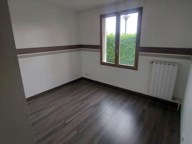 Appartement 3 pièces, 64 m² à louer à Roissy en Brie 77680