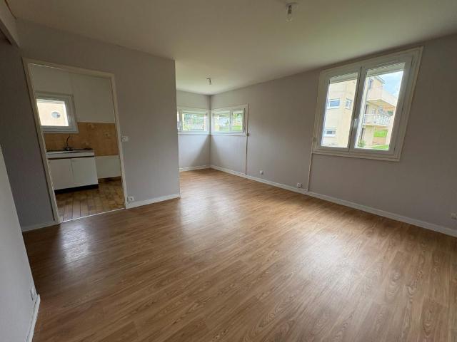 Appartement 3 pièces, 64 m² à louer à Saint Benoît du Sault 36170