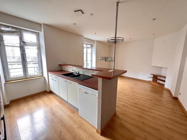 Appartement 3 pièces – 64 m² environ à Vannes ref: 13025