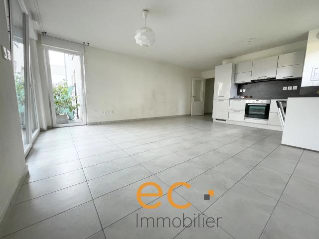 LOUÉ Appartement 3 pièces 64m2