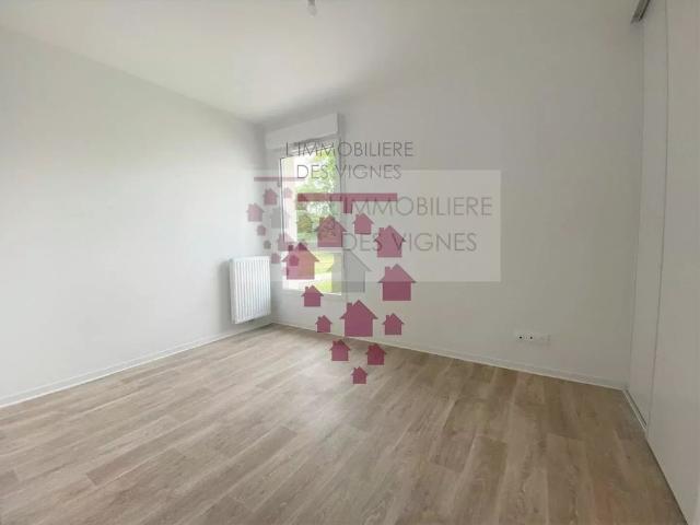 Appartement 3 pièces 65.5 m2 2 chambres + balcon