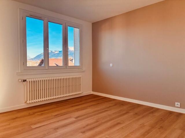 Appartement 3 pièces, 65 m² à louer à Annecy 74000