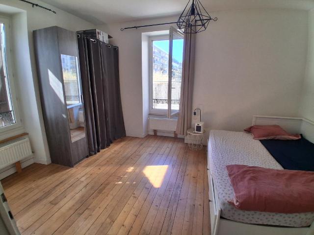Appartement 3 pièces, 65 m² à louer à Annemasse 74100