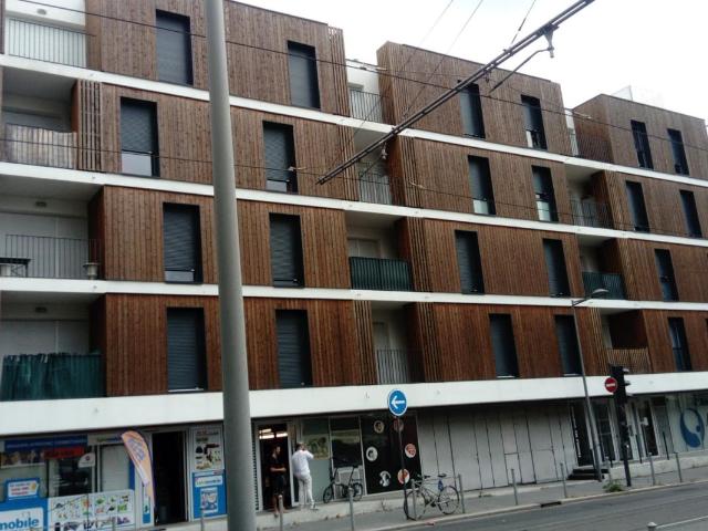 Appartement 3 pièces, 65 m² à louer à Bordeaux 33300