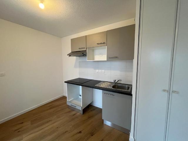 Appartement 3 pièces, 65 m² à louer à Cornebarrieu 31700