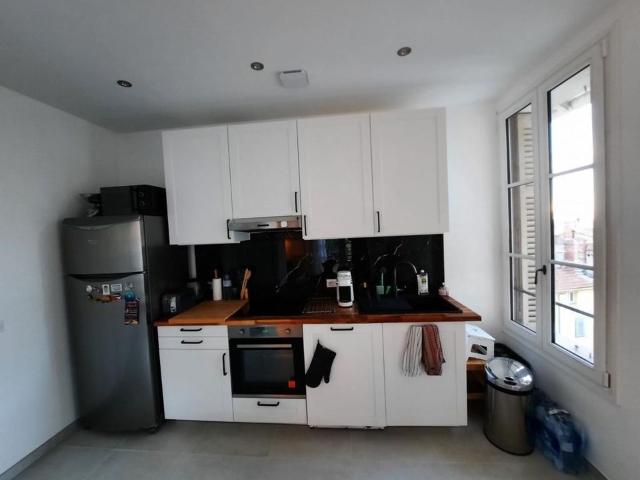 Appartement 3 pièces, 65 m² à louer à Grasse 06130
