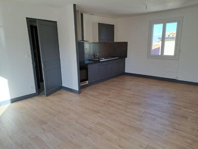 Appartement 3 pièces, 65 m² à louer à Ille sur Têt 66130