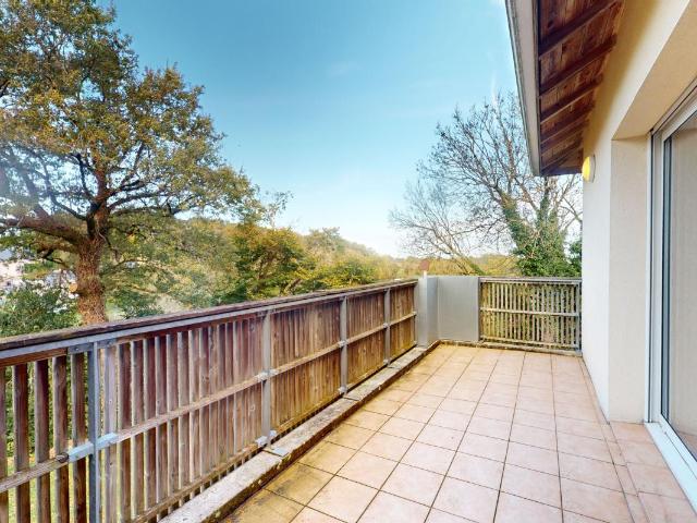 Appartement 3 pièces, 65 m² à louer à Luc la Primaube 12450