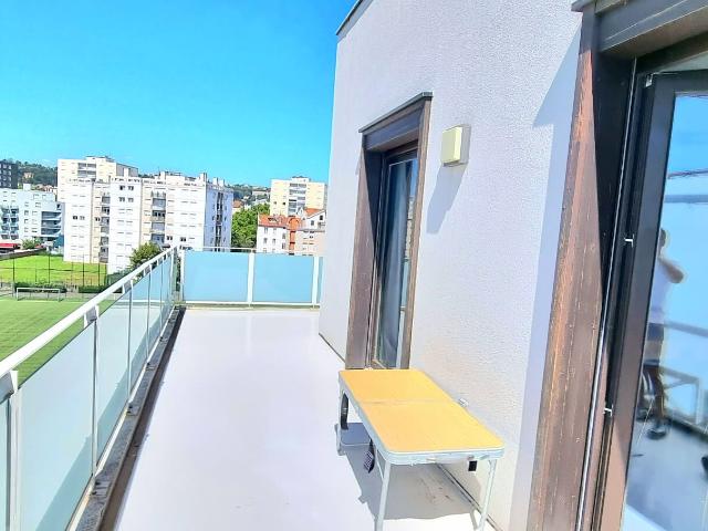 Appartement 3 pièces, 65 m² à louer à Lyon 7 69007