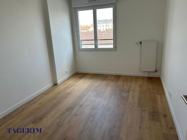 Appartement 3 pièces, 65 m² à louer à Melun 77000