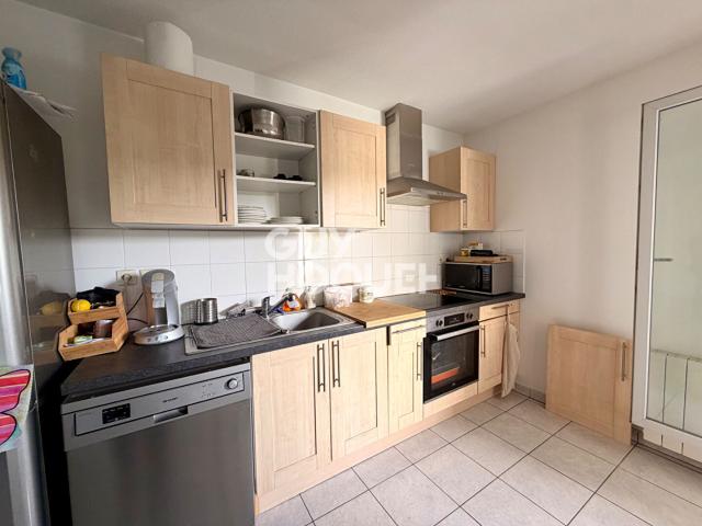 Appartement 3 pièces, 65 m² à louer à Meyzieu 69330