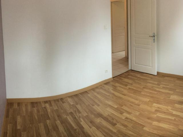 Appartement 3 pièces, 65 m² à louer à Remiremont 88200
