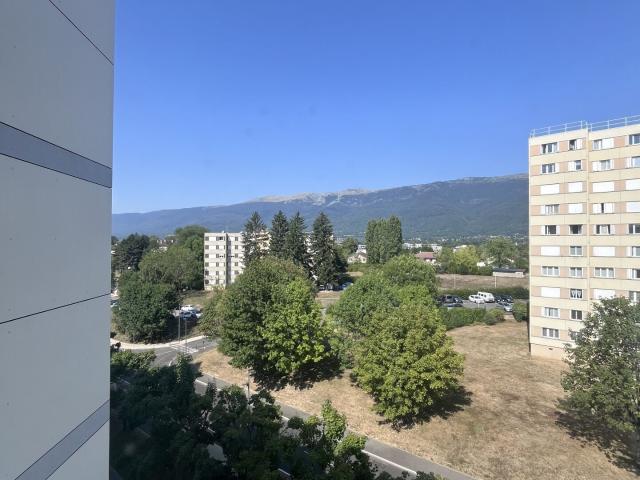 Appartement 3 pièces, 65 m² à louer à Saint Genis Pouilly 01630