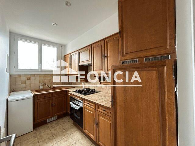 Appartement 3 Pièces 66.86m² à louer 782 euros ROCHEFORT 17300
