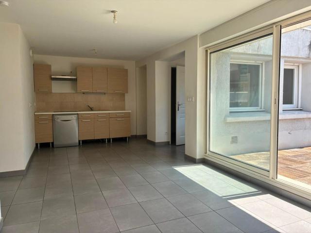 Appartement 3 pièces, 66 m² à louer à Valence 26000