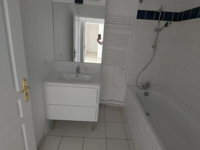 Appartement 3 pièces, 66 m² à louer à Bordeaux 33100