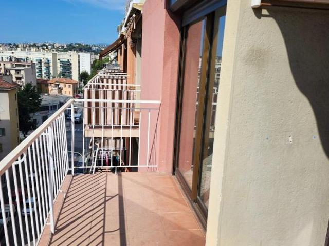 Appartement 3 pièces, 66 m² à louer à Nice 06300