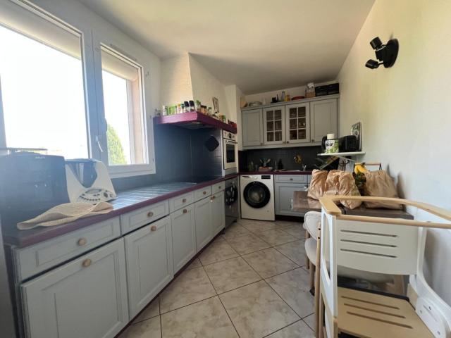Appartement 3 pièces, 66 m² à louer à Plan de Cuques 13380