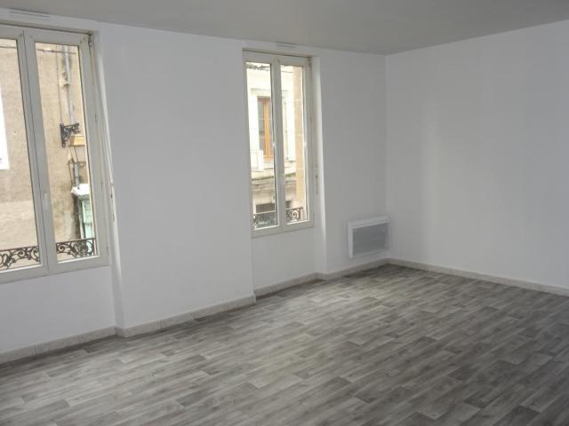 Appartement 3 pièces, 66 m² à louer à Réalmont 81120