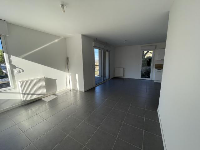 Appartement 3 pièces, 66 m² à louer à Rodez 12000