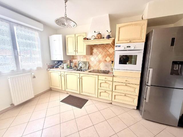 Appartement 3 pièces 66m² avec Balcon, Garage et Cave – Centre ville de Digne les Bains 04
