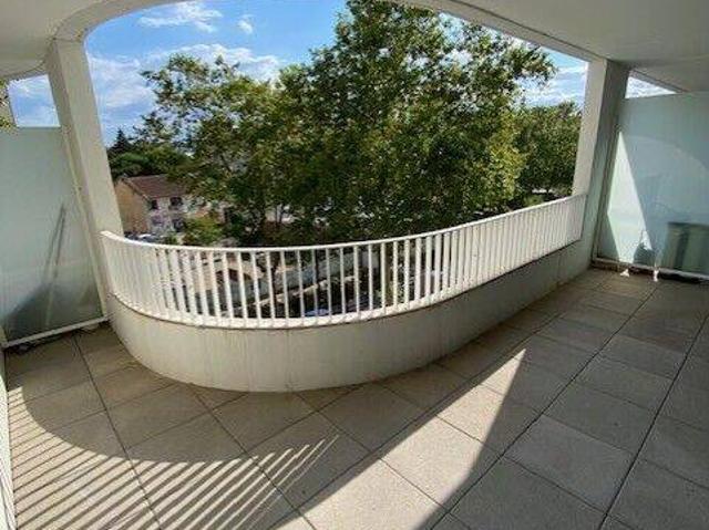 Appartement / 3 pièces / 68.60 m2