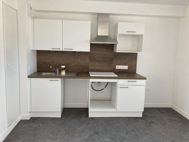 Appartement 3 pièces, 68 m² à louer à Caen 14000
