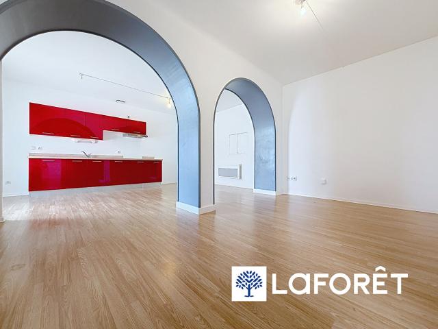 Appartement 3 pièces, 68 m² à louer à Les Éparres 38300