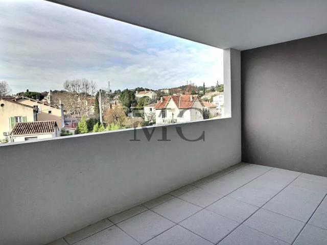 Appartement 3 pièces, 68 m² à louer à Marseille 11 13011