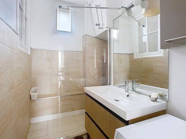 Appartement 3 pièces, 68 m² à louer à Marseille 7 13007