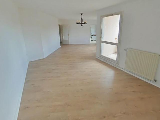 Appartement 3 pièces, 68 m² à louer à Romans sur Isère 26100