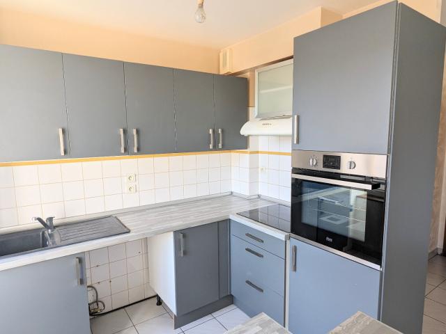 Appartement 3 pièces, 68 m² à louer à Saint Geniez d'Olt et d'Aubrac 12130