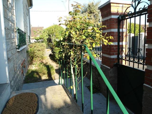 Appartement 3 pièces, 68 m² à louer à Saint Pierre lès Nemours 77140