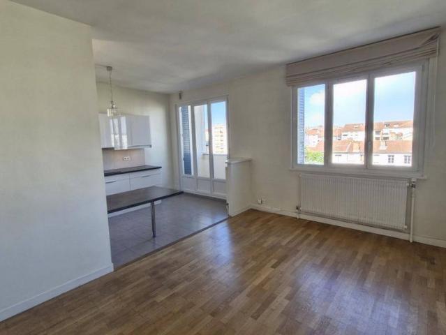 Appartement 3 pièces 69006 Lyon 6e Arrondissement