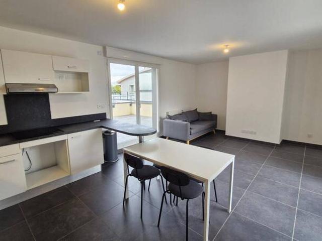 Appartement 3 pièces 69500 Bron