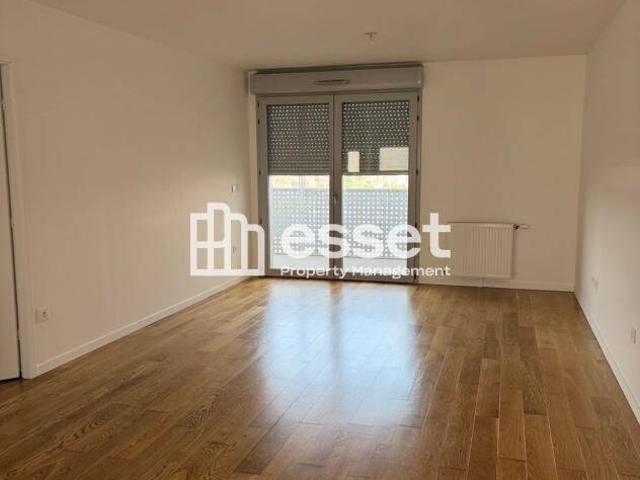 Appartement 3 Pièces 69.2m² à louer 1699 euros JOINVILLE LE PO