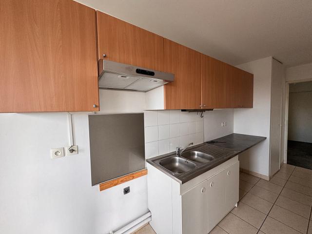 Appartement 3 pièces 69 m2 + balcon + cave LILLE FLANDRES