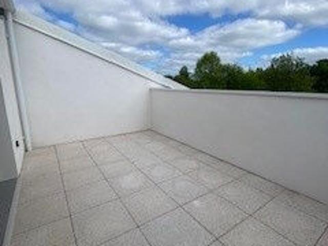 Appartement 3 pièces, 69 m² à louer à Bègles 33130
