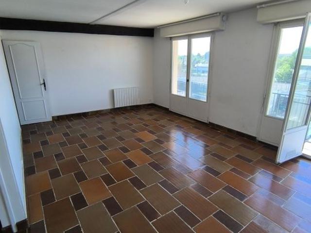 Appartement 3 pièces, 69 m² à louer à Charleville Mézières 08000