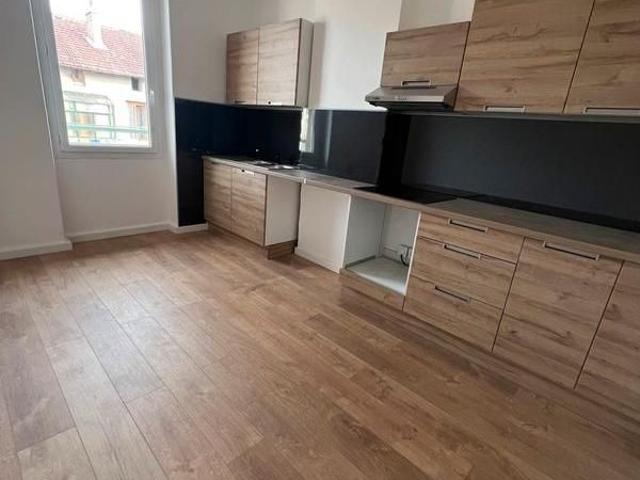 Appartement 3 pièces, 69 m² à louer à Firminy 42700