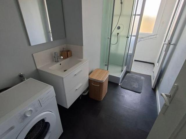 Appartement 3 pièces, 69 m² à louer à Laval 53000