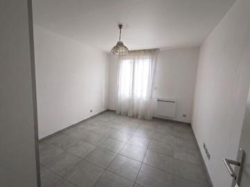 Appartement 3 pièces, 69 m² à louer à Maule 78580