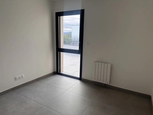 Appartement 3 pièces, 69 m² à louer à Roussillon 38150