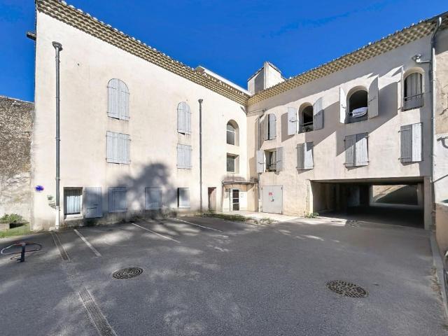Appartement 3 pièces 6 071 m²