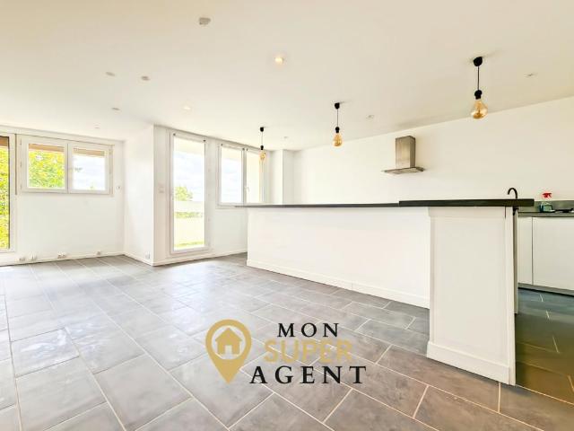 Appartement 3 pièces 6 668 m²